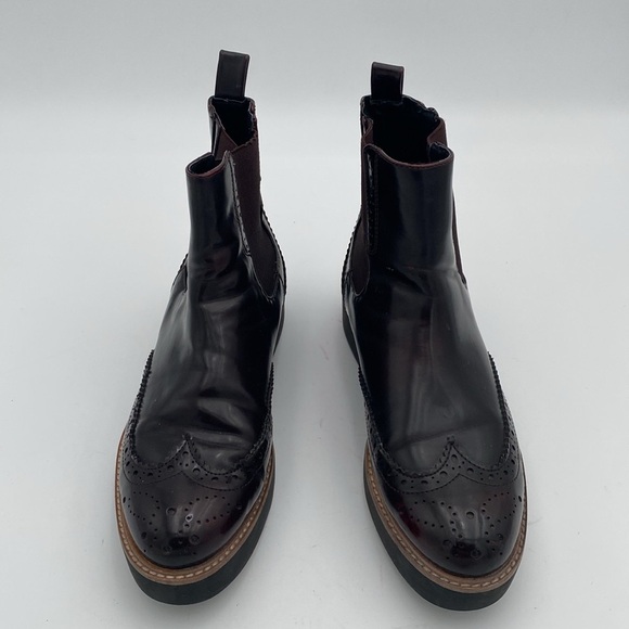 Zara Chelsea ankle Boot women 37 burgundy Chunky Sole pull on patent leather Y2K - Picture 3 of 13